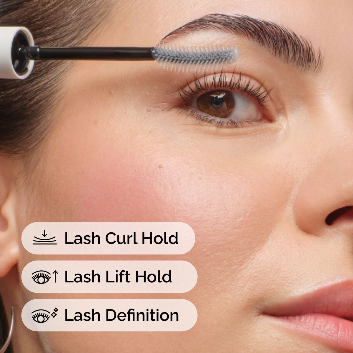 lash-curl-finisher-f6 ord-lash-curl-finisher-model-application-with-benefits.jpg